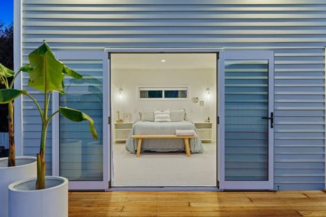 Photo of property in 4a Huia Road, Raumati Beach, Paraparaumu, 5032