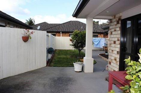 Photo of property in 12 Putaka Place, Papamoa Beach, Papamoa, 3118