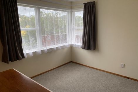 Photo of property in 3 Maple Grove, Maungaraki, Lower Hutt, 5010