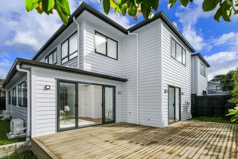 Photo of property in 15b Koromiko Street, New Lynn, Auckland, 0600
