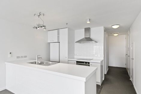 Photo of property in Montreaux Apartments, 10j/164 The Terrace, Wellington Central, Wellington, 6011