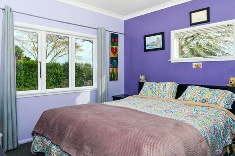 Photo of property in 1012 Heretaunga Street East, Parkvale, Hastings, 4122