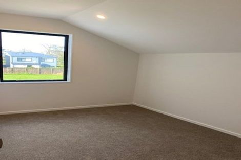 Photo of property in 18a Winfield Road, Kumeu, 0810