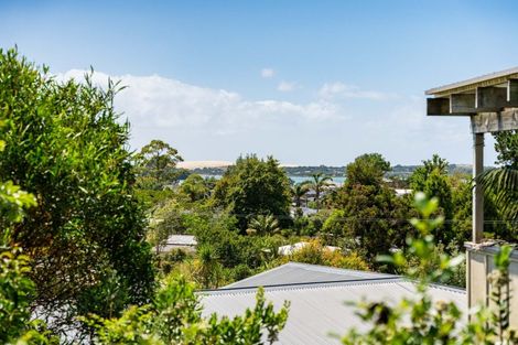 Photo of property in 8 Manuka Close, Mangawhai, 0505