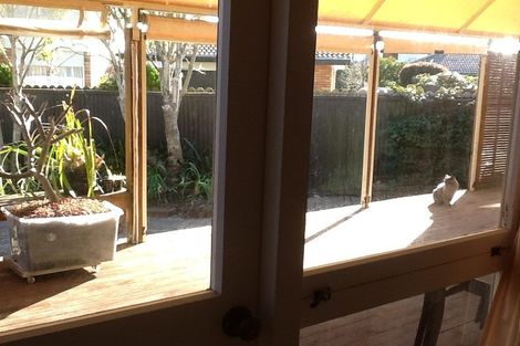 Photo of property in 95 Ocean View Road, Hillcrest, Auckland, 0627