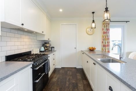 Photo of property in 24 Rakaia Way, Poraiti, Napier, 4112