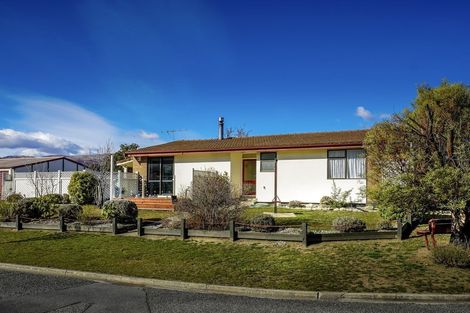 Photo of property in 1 Cornish Place, Cromwell, 9310