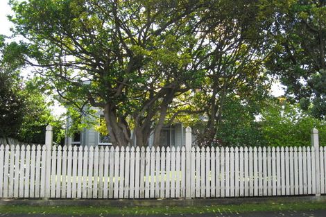 Photo of property in 210 Heads Road, Gonville, Whanganui, 4501