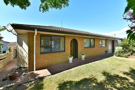 Photo of property in 1/30 Fairway Avenue, Red Beach, 0932