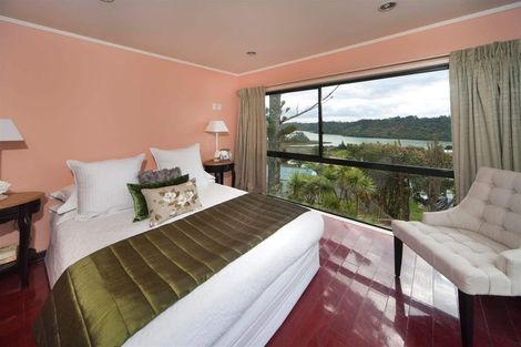 Photo of property in 9 Arcadia Crescent, Bayview, Auckland, 0629