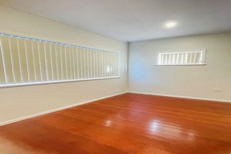 Photo of property in 172 Rangitoto Road, Papatoetoe, Auckland, 2025