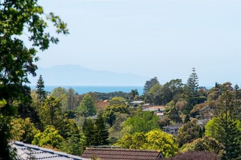 Photo of property in 1/141 Weatherly Road, Torbay, Auckland, 0630