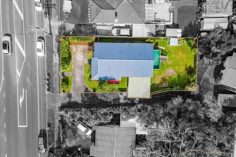 Photo of property in 2/33 Forest Hill Road, Henderson, Auckland, 0612