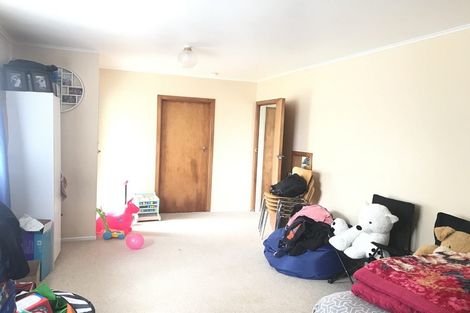 Photo of property in 2/6 Snell Avenue, Papakura, 2110