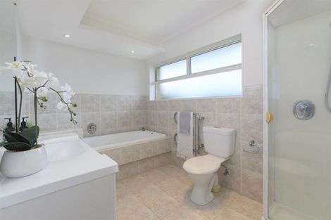 Photo of property in 15 Lilac Place, Otumoetai, Tauranga, 3110