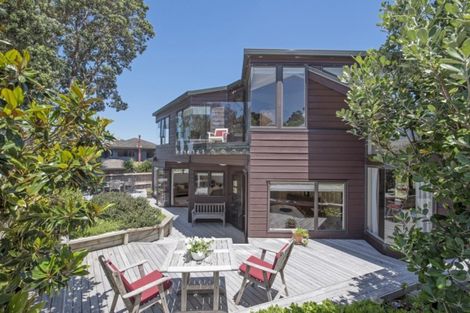 Photo of property in 7a View Road, Campbells Bay, Auckland, 0630