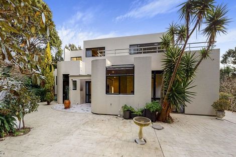 Photo of property in 65 Nevay Road, Miramar, Wellington, 6022