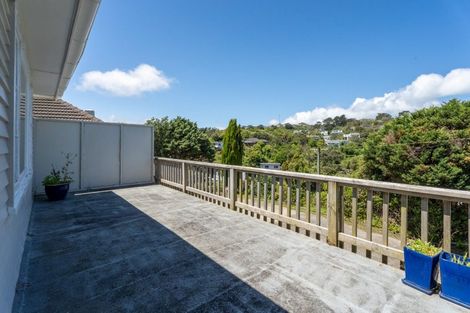 Photo of property in 8 Spenmoor Street, Newlands, Wellington, 6037