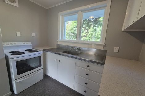 Photo of property in 4/10 Trevethick Grove, Woburn, Lower Hutt, 5010