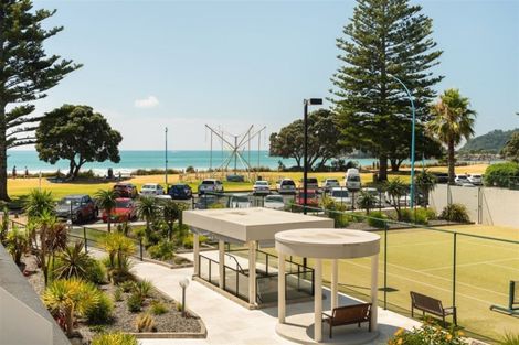 Photo of property in 2/6 Marine Parade, Mount Maunganui, 3116