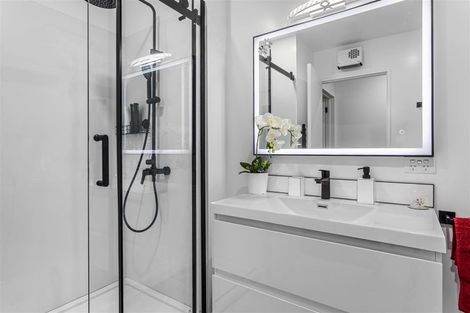 Photo of property in 3 Freeville Place, New Brighton, Christchurch, 8083