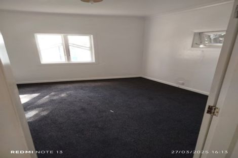 Photo of property in 26a Ludlam Crescent, Woburn, Lower Hutt, 5010