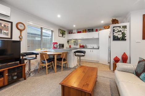 Photo of property in 10 Arrow Close, Papamoa, 3118