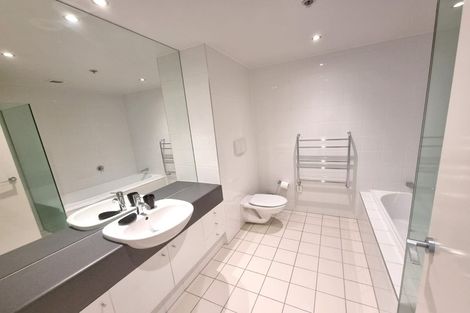 Photo of property in Sanctum Apartment, 10 Ebor Street, Te Aro, Wellington, 6011