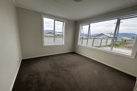 Photo of property in 50 Orowaiti Road, Westport, 7825