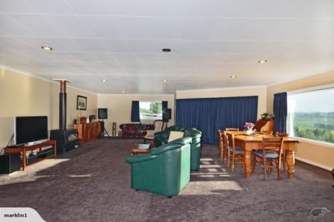 Photo of property in 2118 East Coast Road, Stillwater, Silverdale, 0993