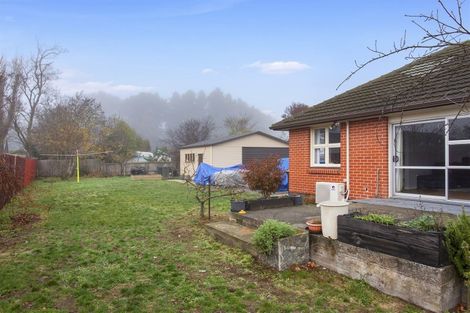 Photo of property in 14 Winnipeg Place, Wainoni, Christchurch, 8061