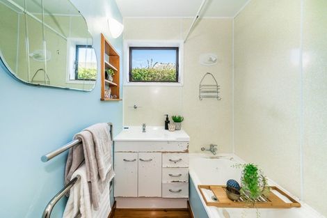 Photo of property in 14a Falla Street, Paraparaumu Beach, Paraparaumu, 5032