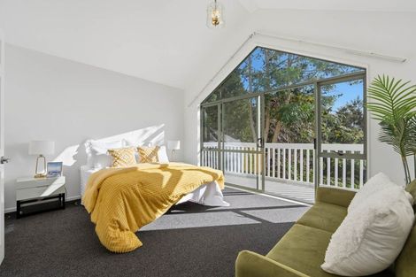 Photo of property in 116 Onetaunga Road, Chatswood, Auckland, 0626