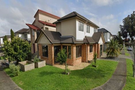 Photo of property in 11 Heidi Crescent, Flat Bush, Auckland, 2016