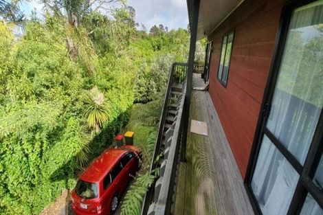 Photo of property in 2/9 Jay Court, Botany Downs, Auckland, 2010