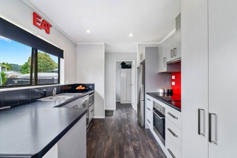 Photo of property in 27 Owhatiura Drive, Lynmore, Rotorua, 3010