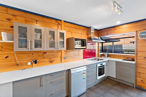 Photo of property in 10 Mathias Place, Kaiapoi, 7630