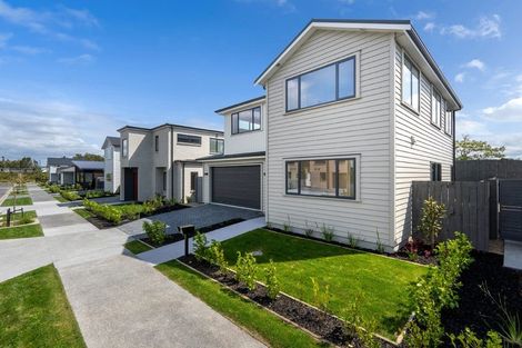 Photo of property in 12 Oyster Drive, Whenuapai, Auckland, 0618