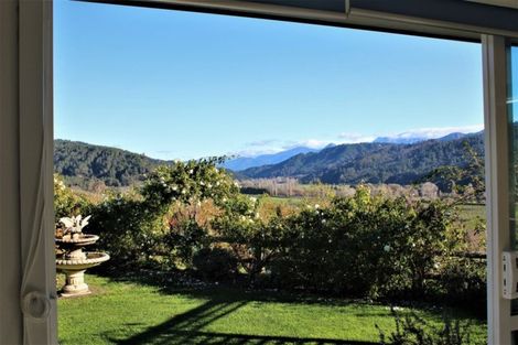 Photo of property in 130 Mytton Heights, Motueka, 7196