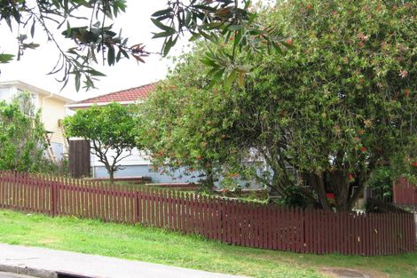 Photo of property in 16 Kenley Place, Avondale, Auckland, 1026