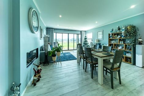 Photo of property in 8 Awatiro Drive, Kaukapakapa, 0871