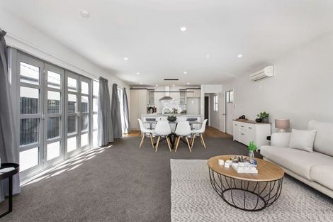 Photo of property in 114 Sherborne Street, St Albans, Christchurch, 8014