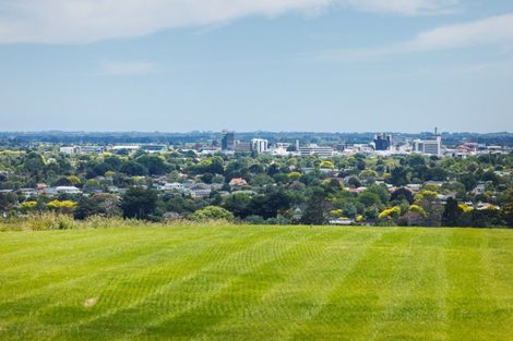Photo of property in 50 Branksome Place, Aokautere, Palmerston North, 4471