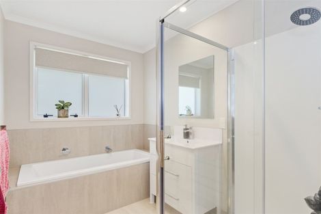 Photo of property in 18a No 2 Road, Te Puke, 3119