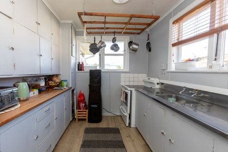 Photo of property in 4 Opatito Road, Paeroa, 3600