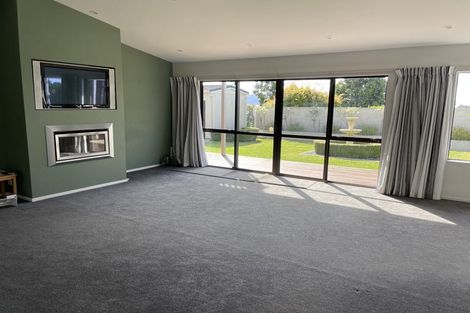 Photo of property in 226 State Highway 1, Otaihanga, Paraparaumu, 5036