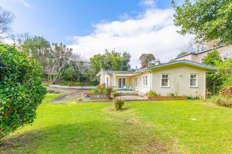 Photo of property in 27 Renown Road, Raumati South, Paraparaumu, 5032