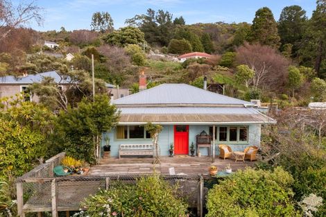 Photo of property in 2 Coombe Hay Terrace, Careys Bay, Port Chalmers, 9023