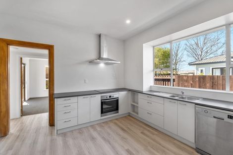 Photo of property in 17b Ottawa Road, Wainoni, Christchurch, 8061