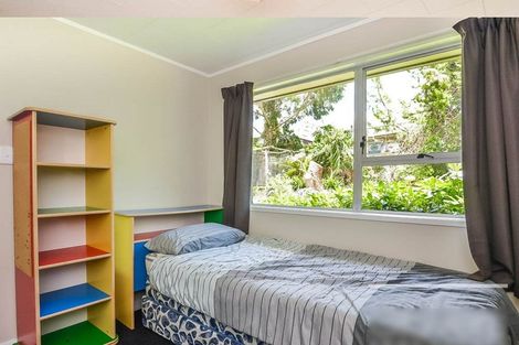 Photo of property in 7 Osmond Court, Sunnyvale, Auckland, 0612